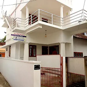 Aleenas Homestay Kochi