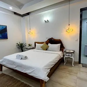 Bed & Breakfast Avatar Living @safdarjung Enclave, Nuova Delhi