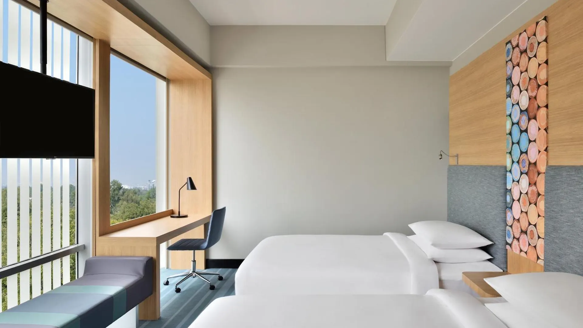 Hotel Aloft New Delhi Aerocity