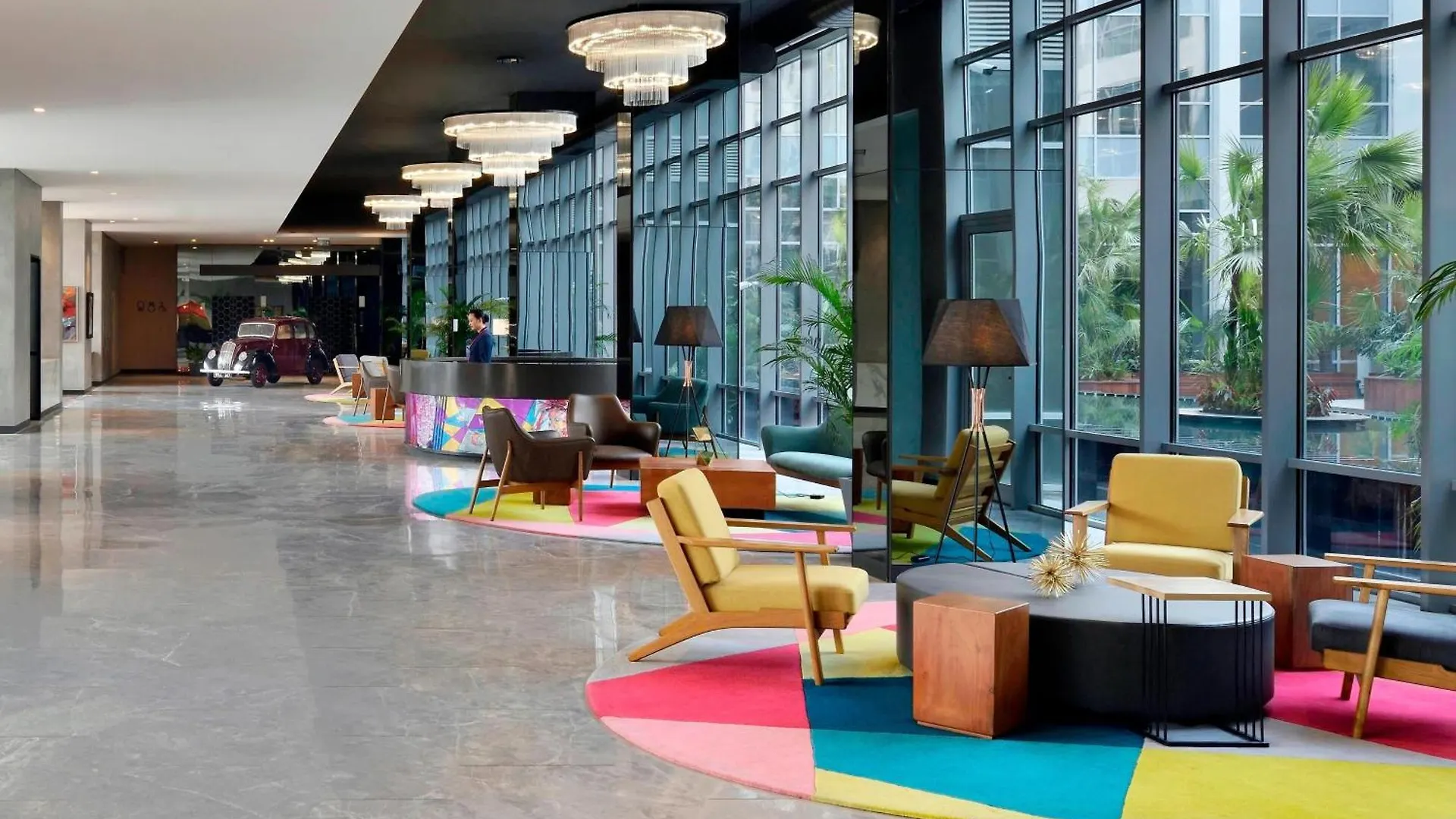 Aloft New Delhi Aerocity 5*,  India