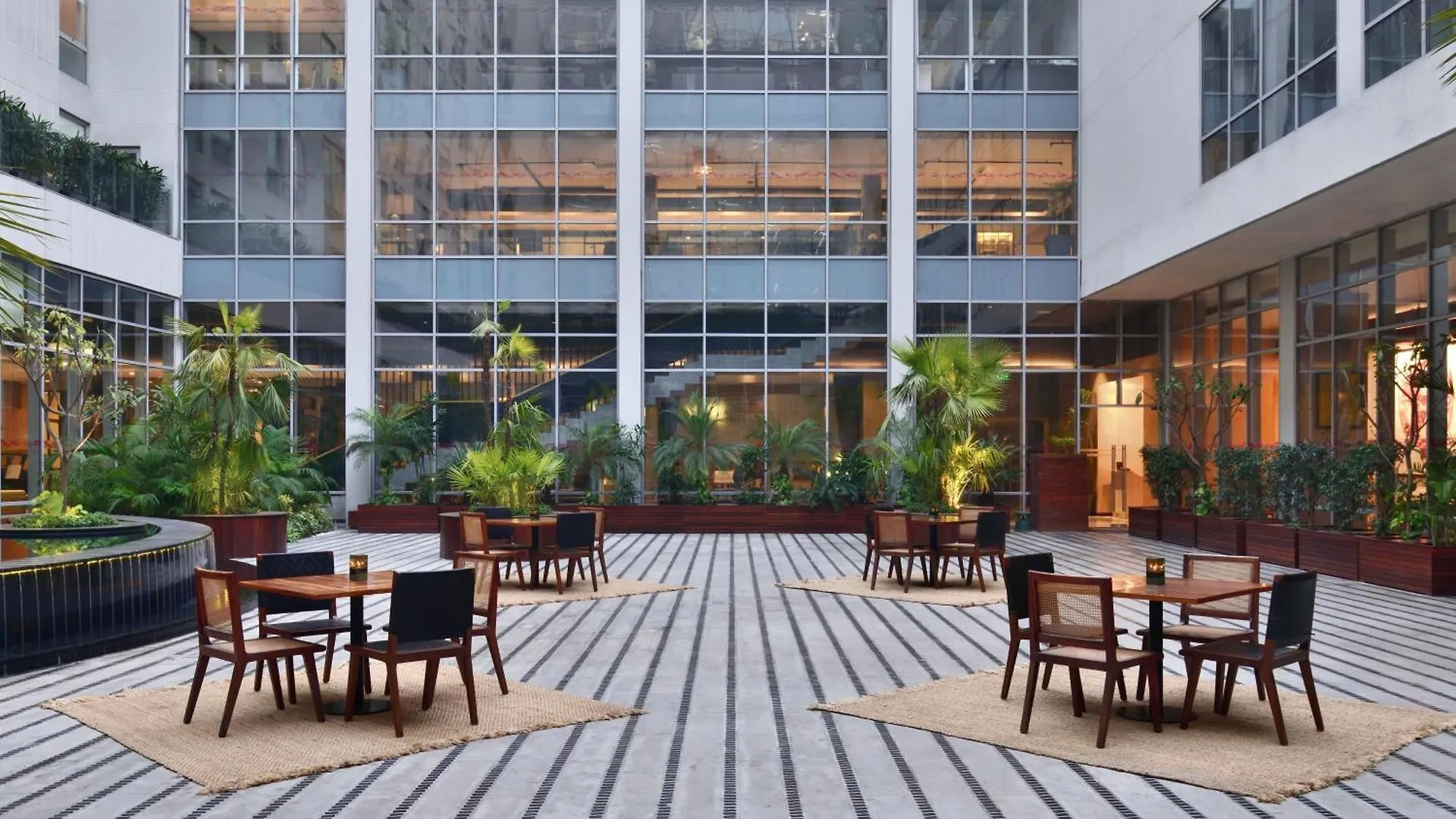Aloft New Delhi Aerocity Hotel