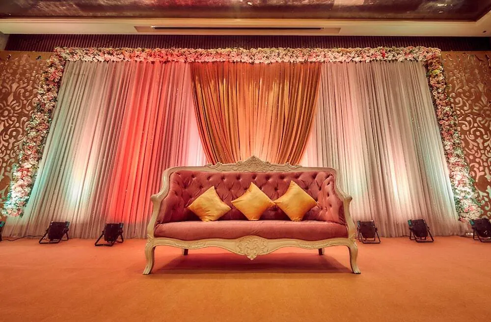 Aloft New Delhi Aerocity Hotel